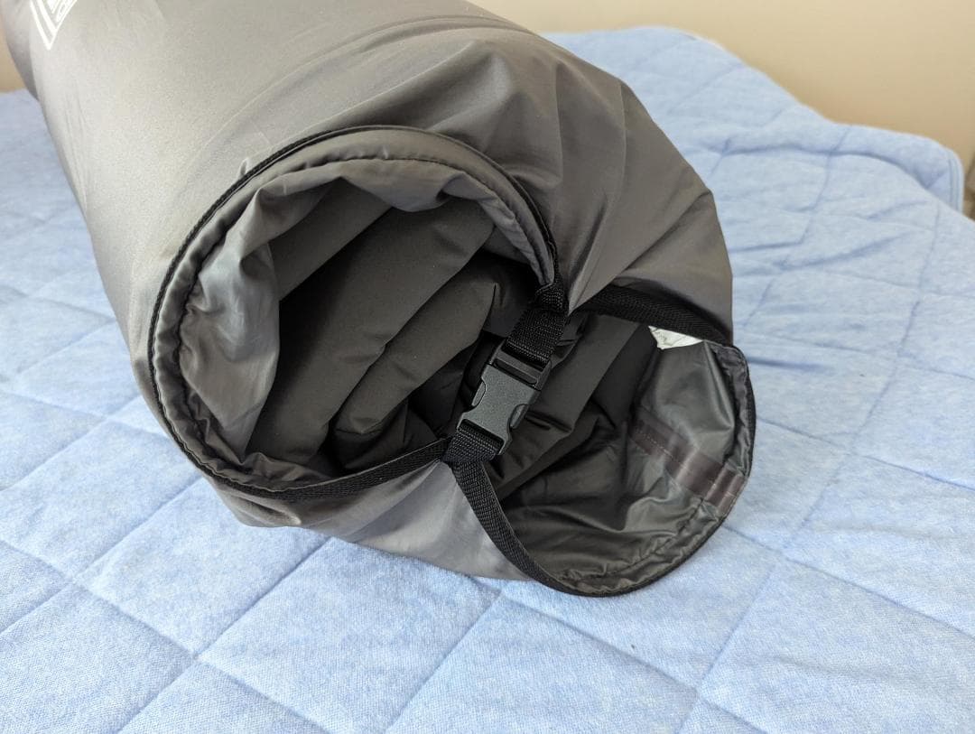 コールマン エアーマット キャンパーインフレーターマットハイピーク シングル