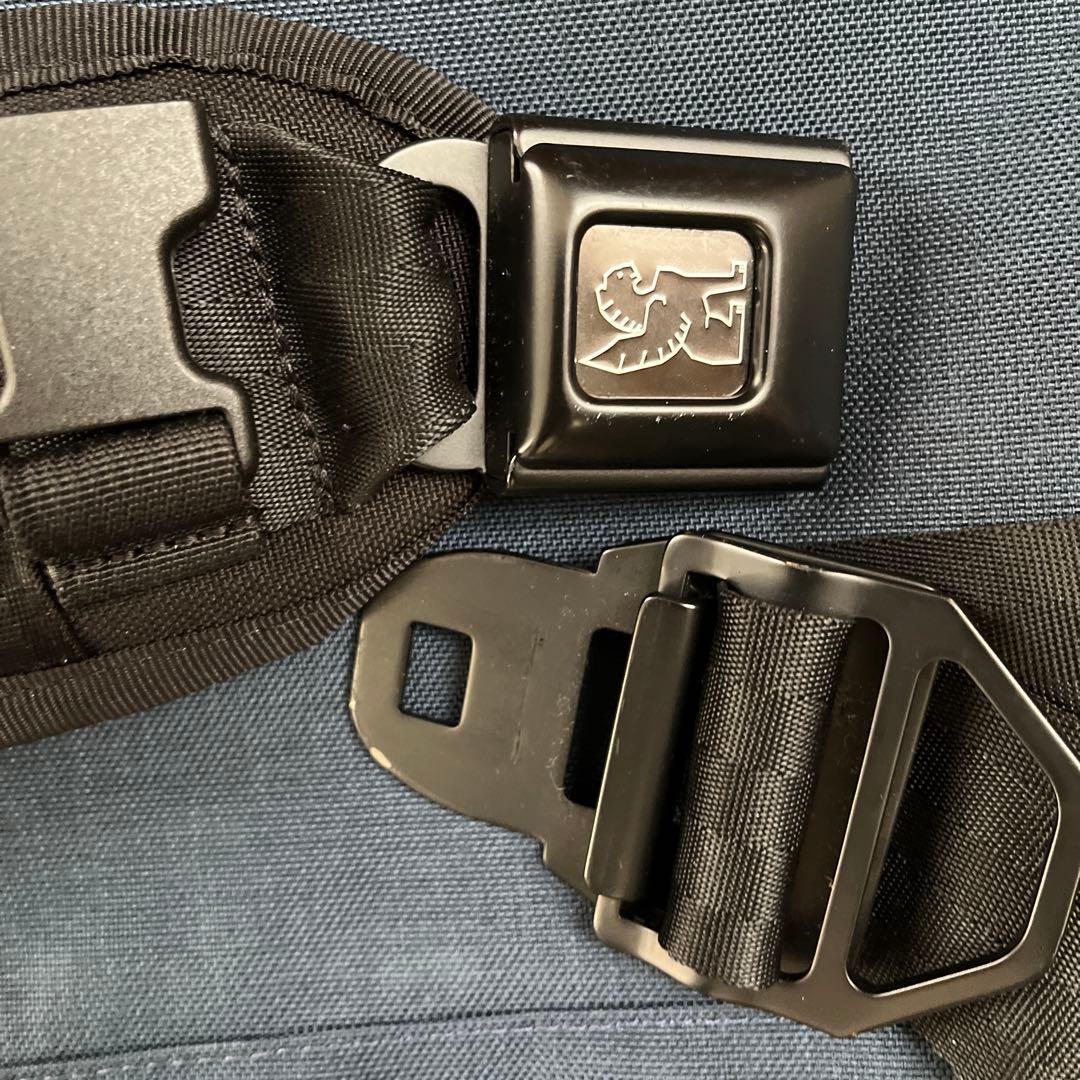 CHROME ライド・メッセンジャーバッグ ネイビー/ブラック