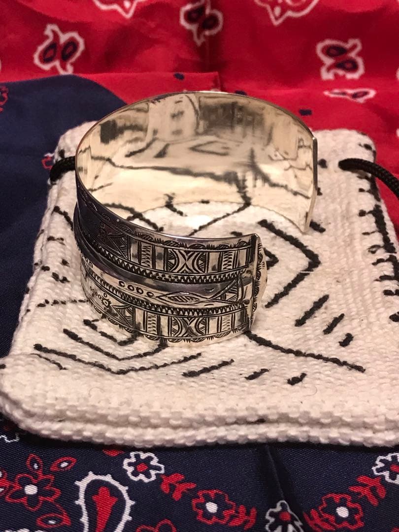 新品　アダワットトゥアレグ　ASSIF アシフ　シルバー　バングル　ブレスレット