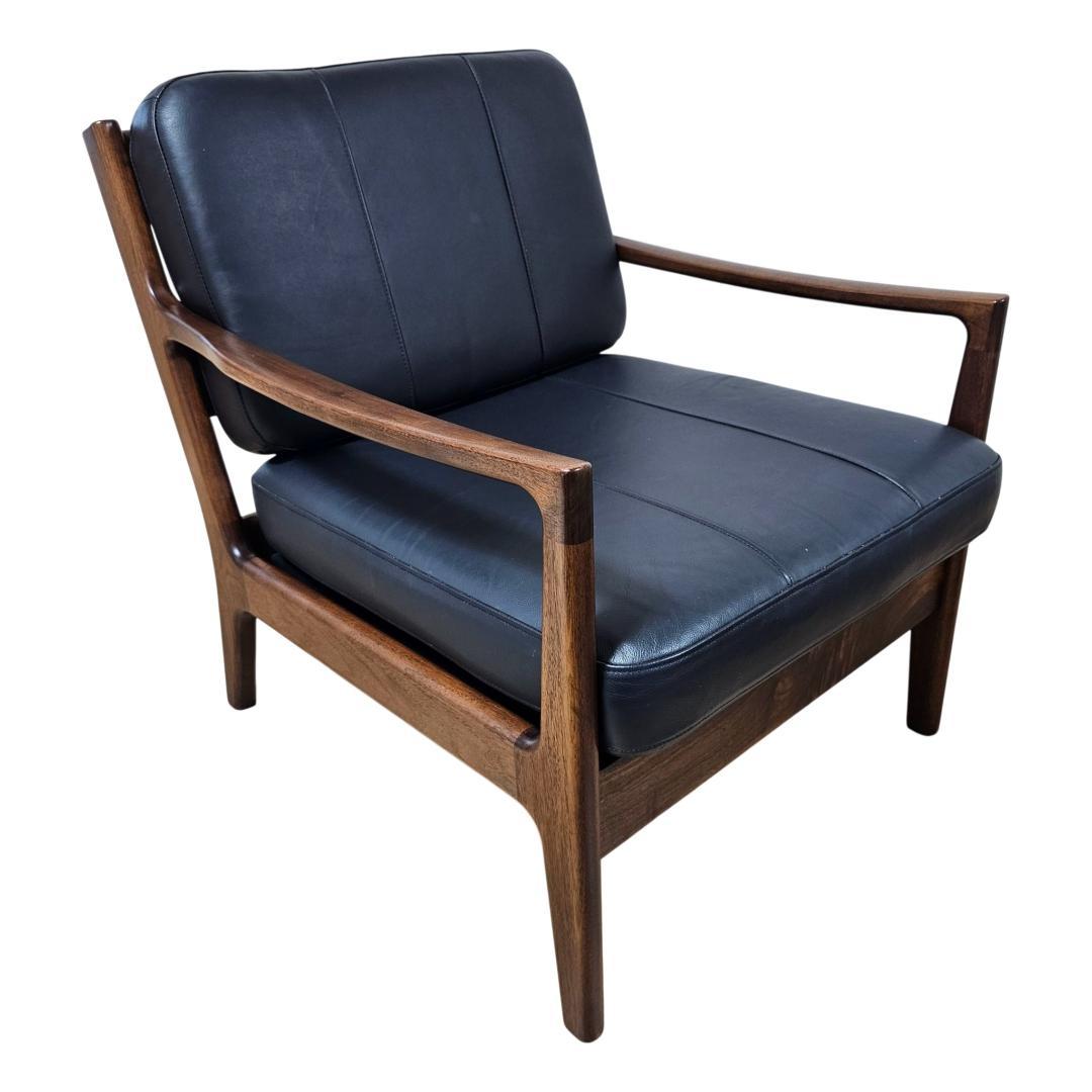 【美品】起立木工 ノルディ アームチェア① 黒 ウォールナット 椅子 レザー調