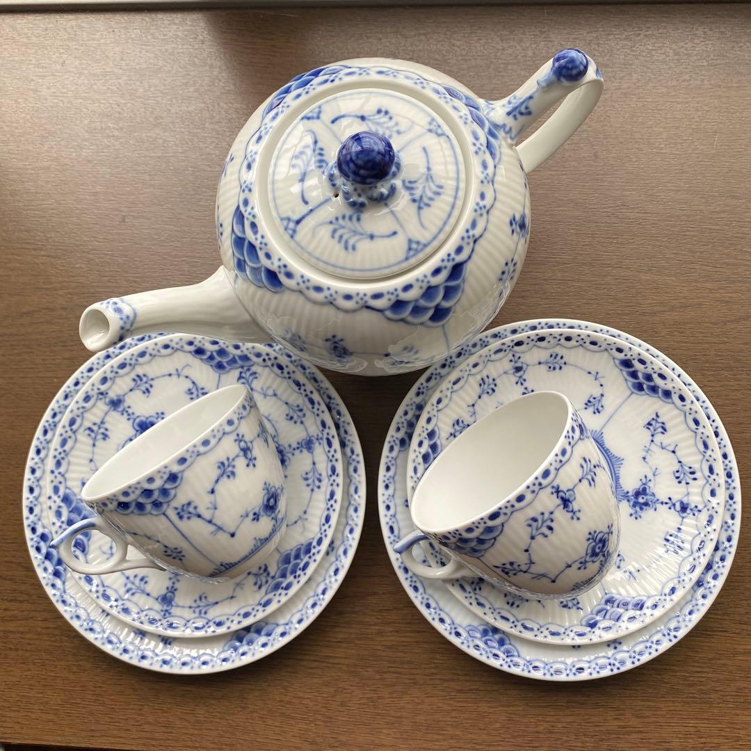 ロイヤルコペンハーゲンブルーフルーテッドハーフレースSet
