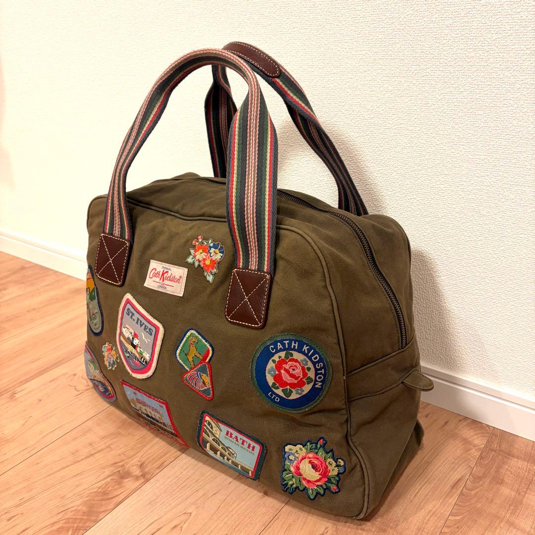 ⭐️キャスキッドソン　限定品‼️　キャンバスボストンバッグ　ワッペン　カーキ