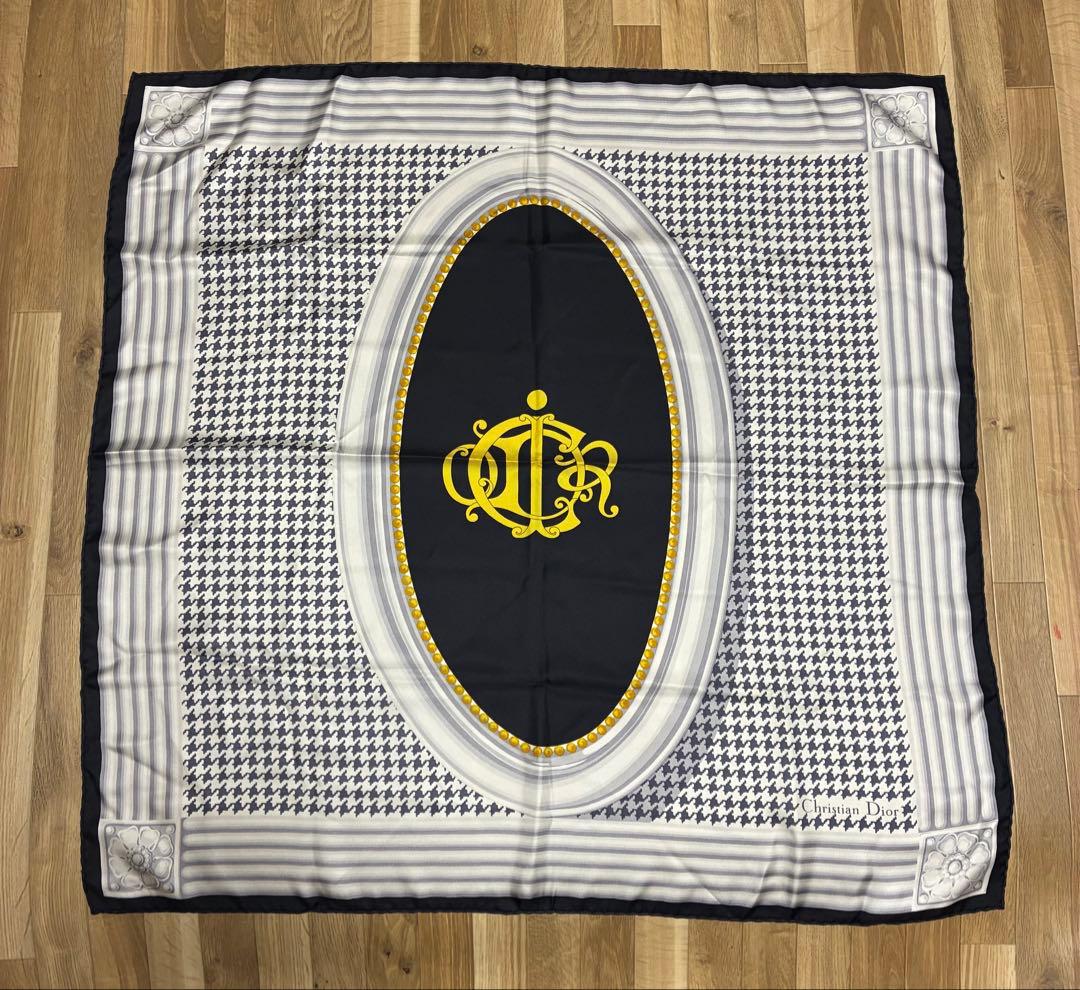 極美　クリスチャンディオール　大判スカーフ　シルバーグレー