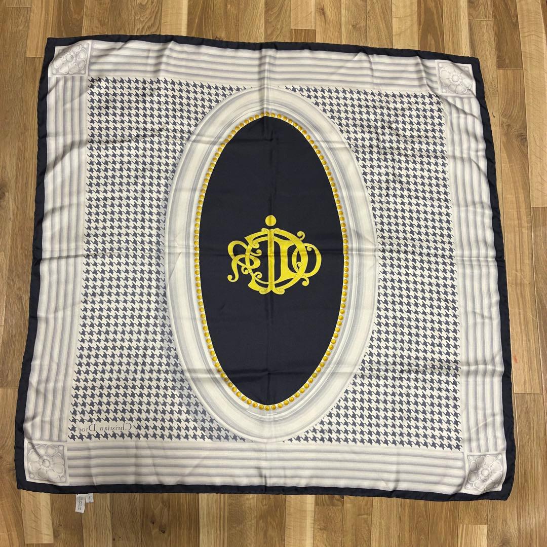 極美　クリスチャンディオール　大判スカーフ　シルバーグレー