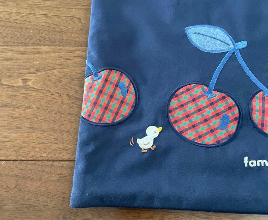 familiarファミリア　レッスンバック