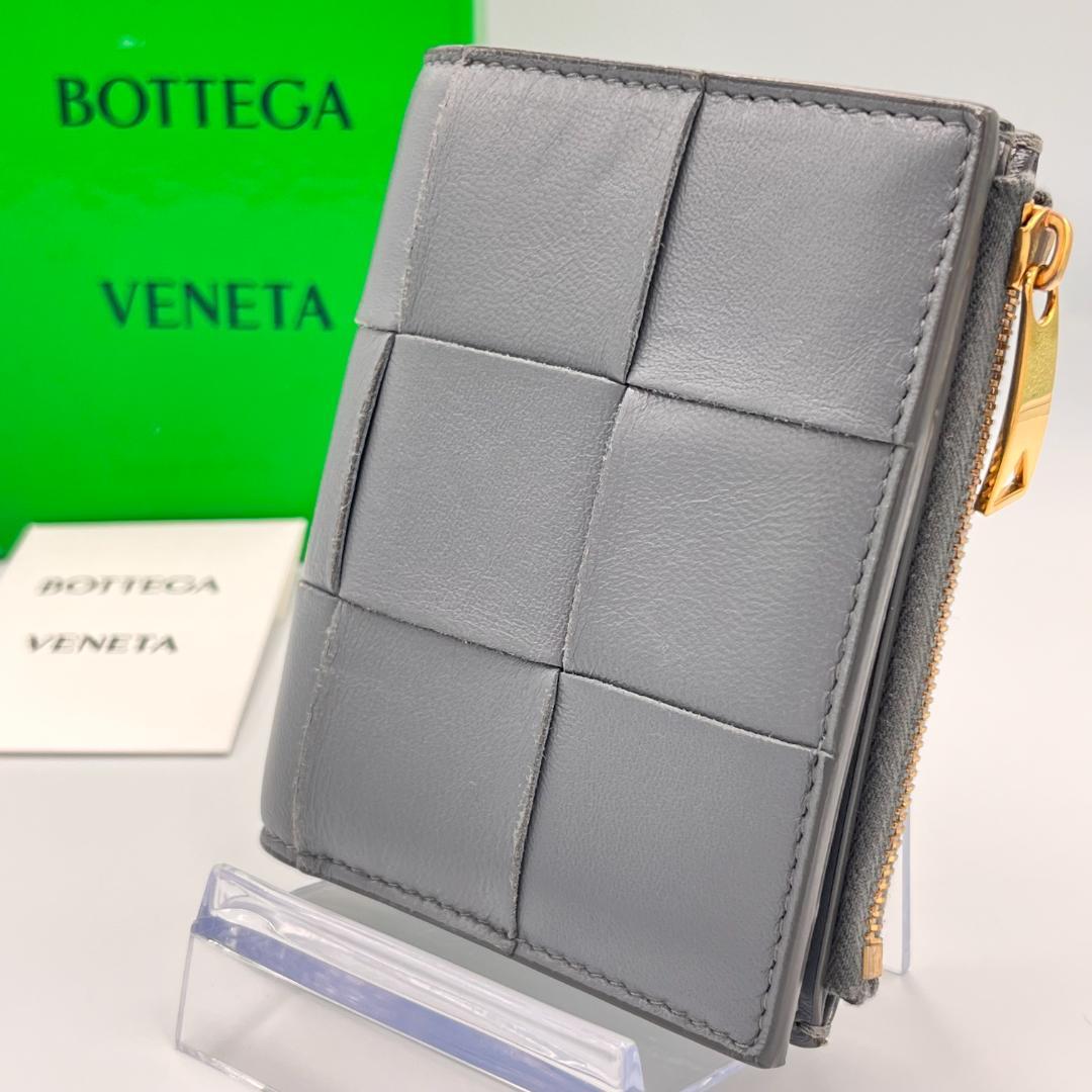 BOTTEGA VENETAスモールカセット二つ折り 財布 ファスナーウォレット