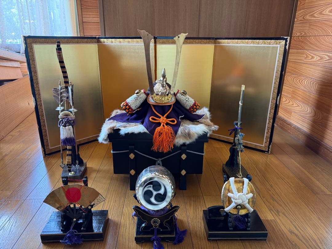 五月人形　兜飾り 金屏風 などセット