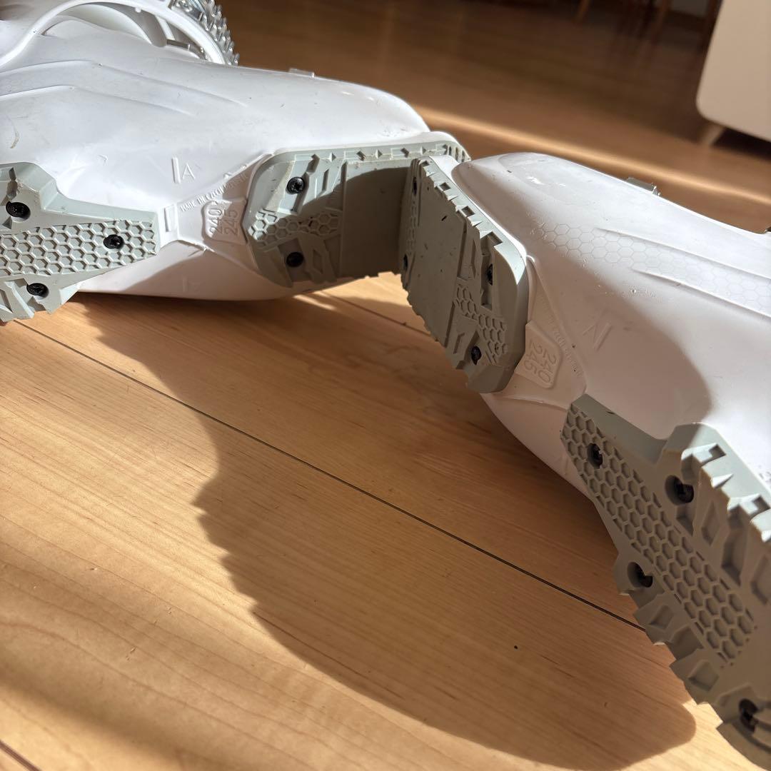 レディーススキーブーツ　HEAD 24cm