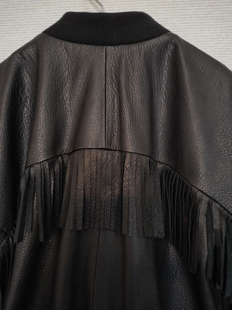 ミ*ミ様 VALENTINO☆バレンチノ　リアルレザージャケット　ブルゾン　黒