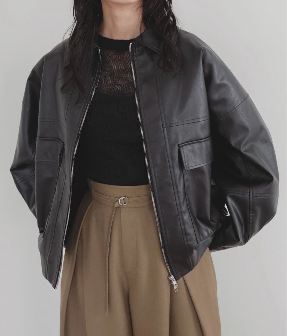 【完売】LIAN フェイクレザーミドルブルゾン　新品タグ付き　レザー　ライダース