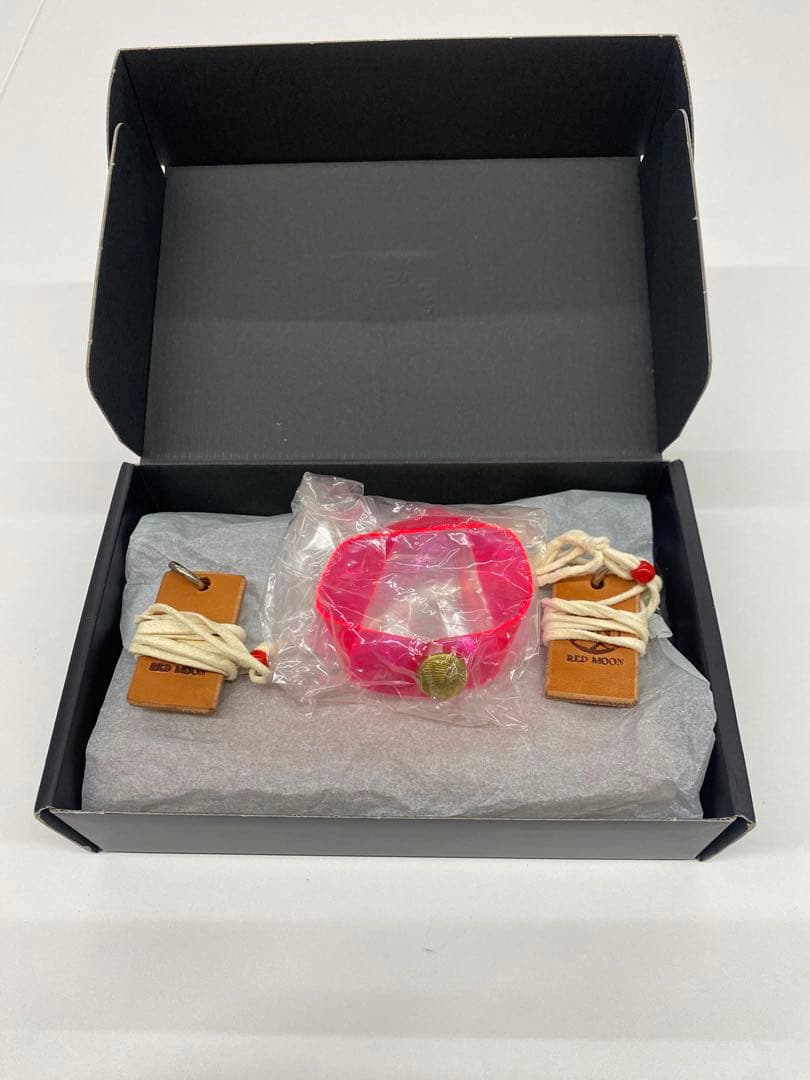 【新品未使用】レッドムーン RED MOON キャメル 長財布 コンチョ