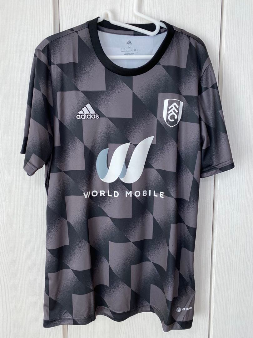 22-23 フルハムFC プレマッチトップ　未使用品