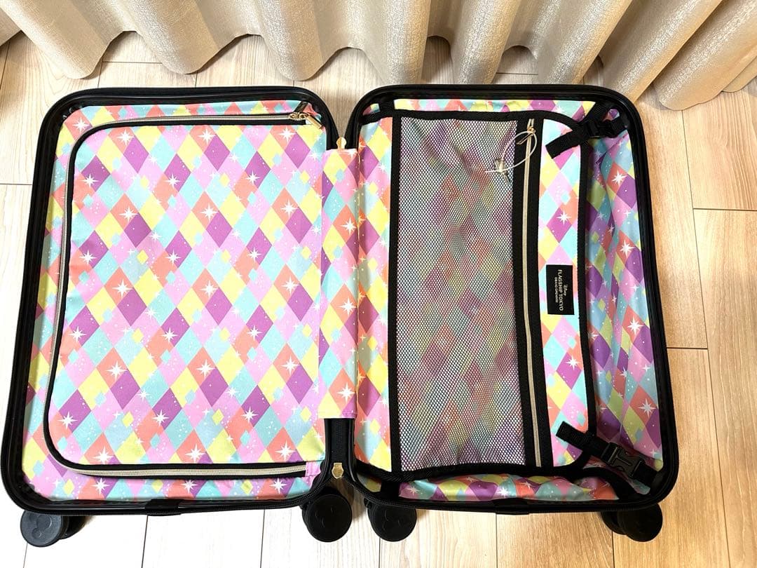 ディズニーストア　ミッキーマウス キャリーケース 送料込み匿名配送