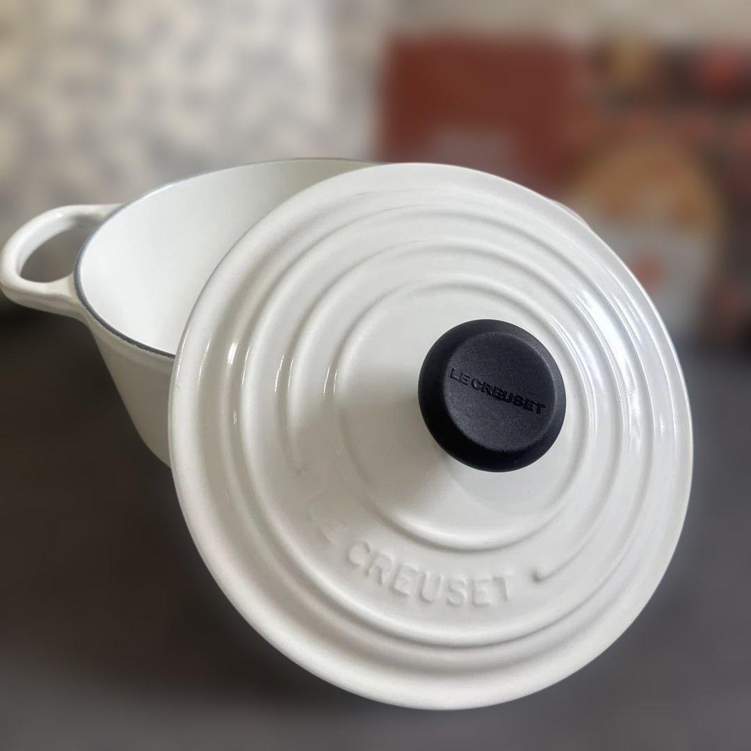 LE CREUSET ホワイト 両手鍋 18cm
