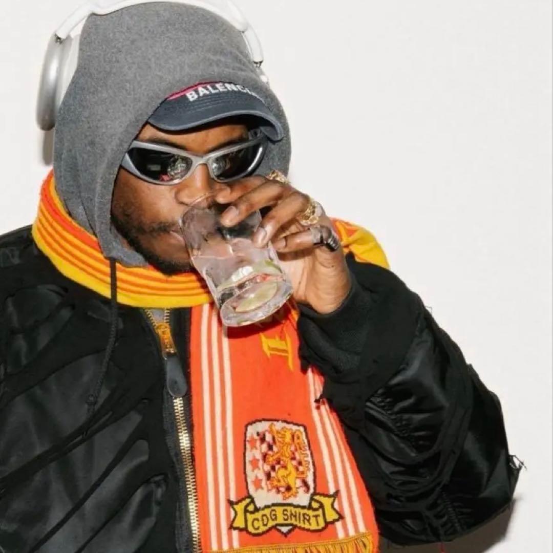 【希少】COMME des GARÇONS フットボールマフラー