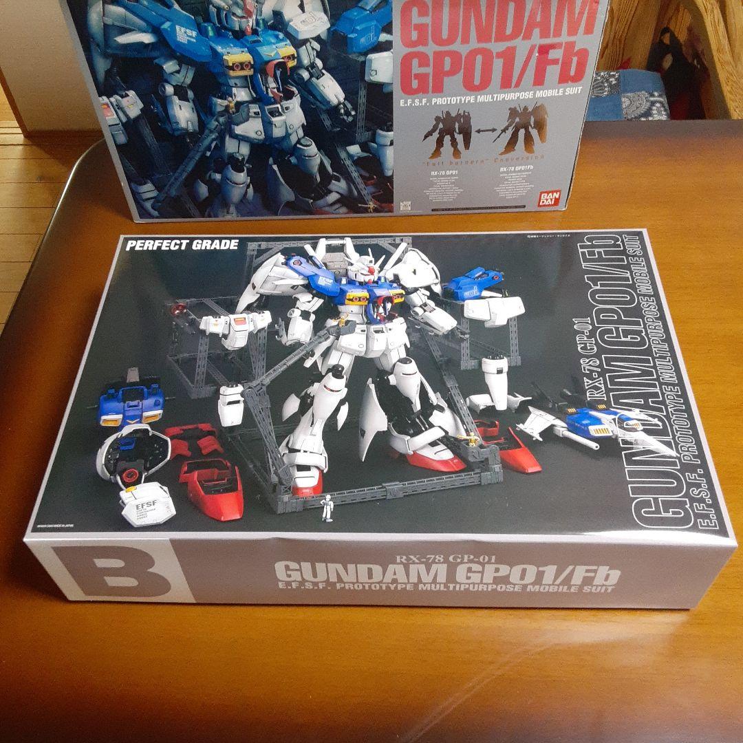 PG ガンダム RX-78 GP01/Fb GUNDAM
