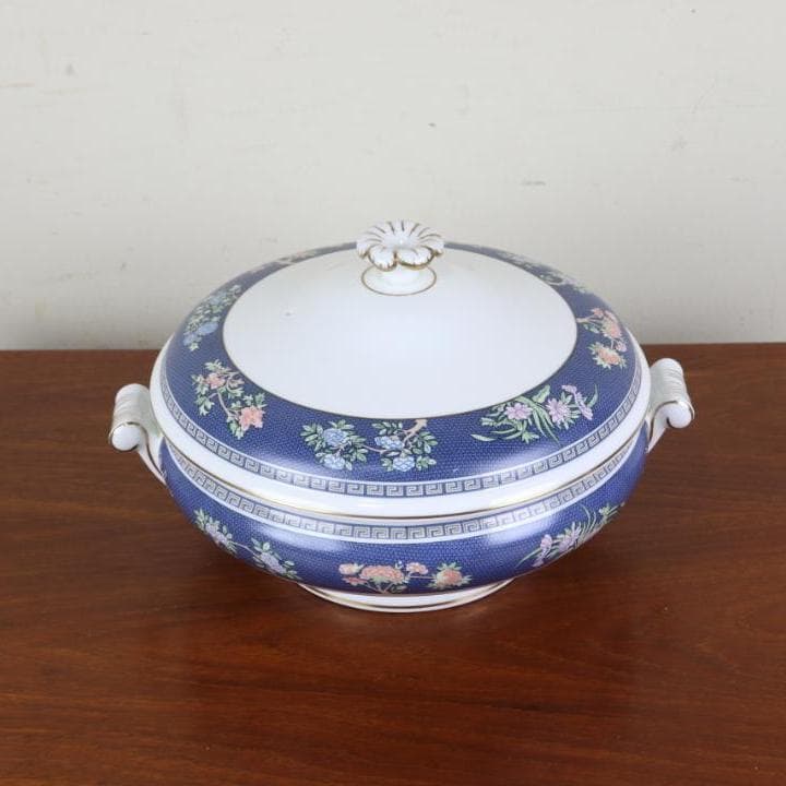 お値下げ　ウェッジウッド　ブルーサイアム　チュリーン　蓋付ボウル　イギリス 青