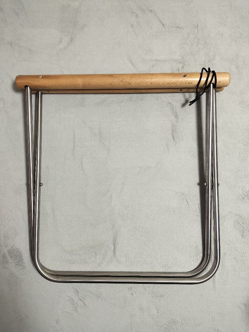 Nychair x 　ニーチェア