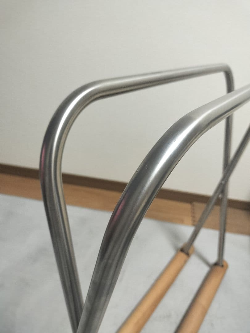 Nychair x 　ニーチェア