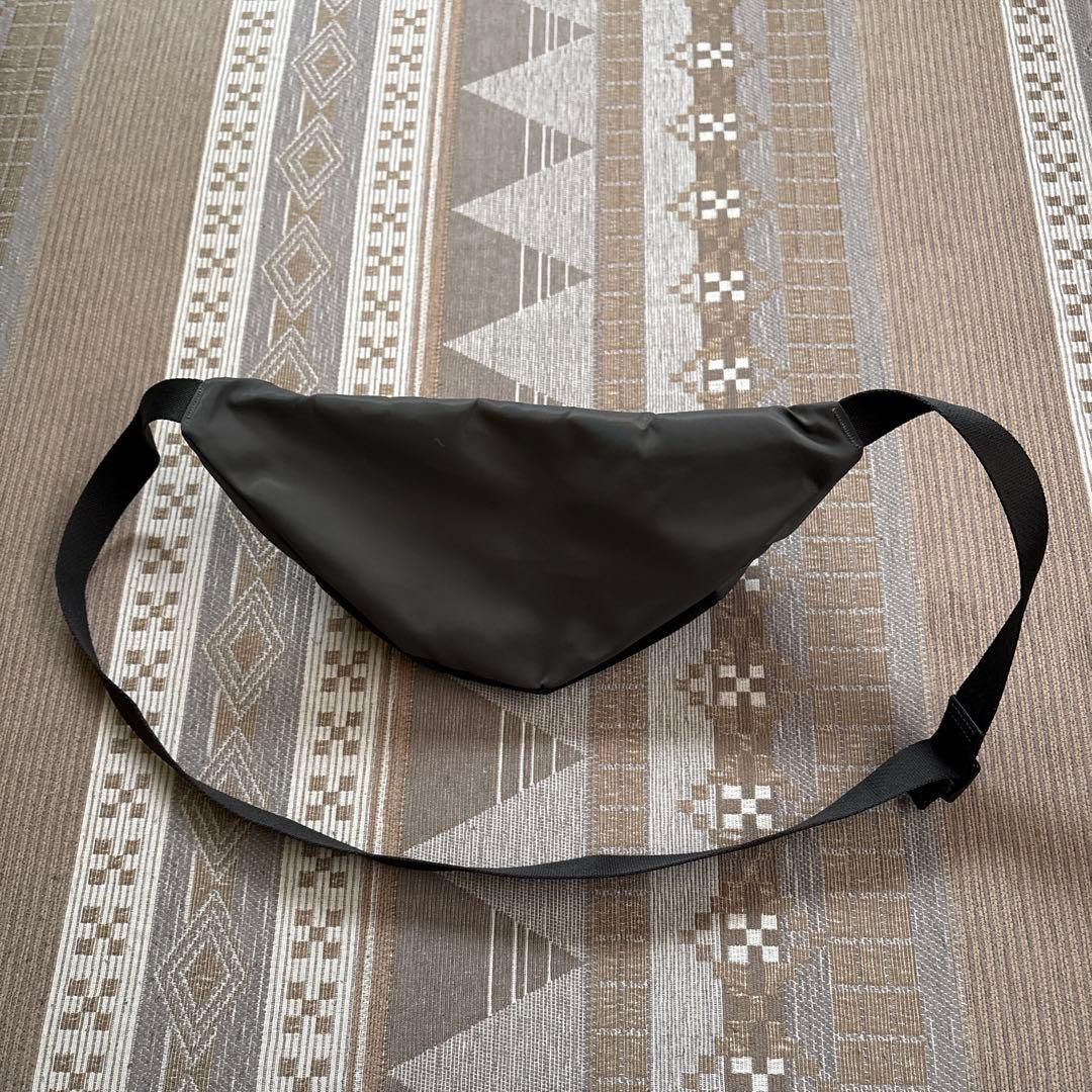 N*ィ様 ノースフェイス パレス Mountain Wind Waist Bag