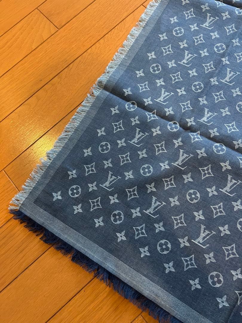 LOUIS VUITTON ストール・モノグラム エッセンシャル ブルー