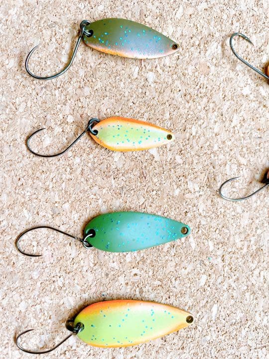 【美品】【値下げ】菅釣り　トラウトスプーンルアーセット26個