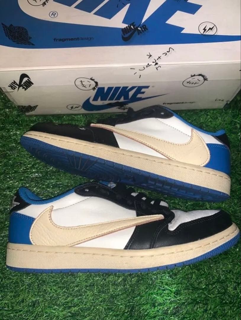 【最終値下げ】トラヴィス・スコット×フラグメント×エアージョーダン1 Low