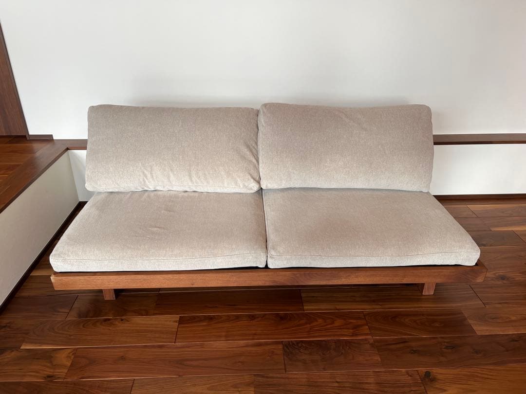 p*a様 マスターウォール　デニッシュソファ