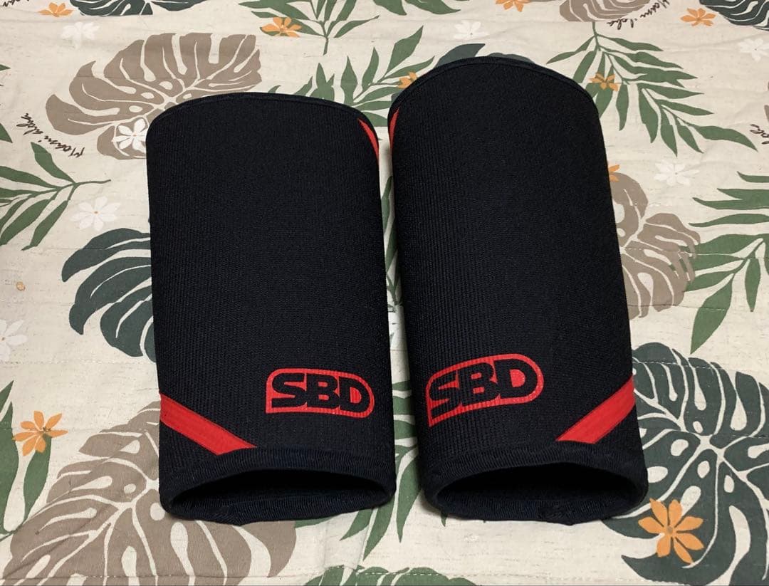 SBD パワーリフティングニースリーブ　Lサイズ　現行品　美品