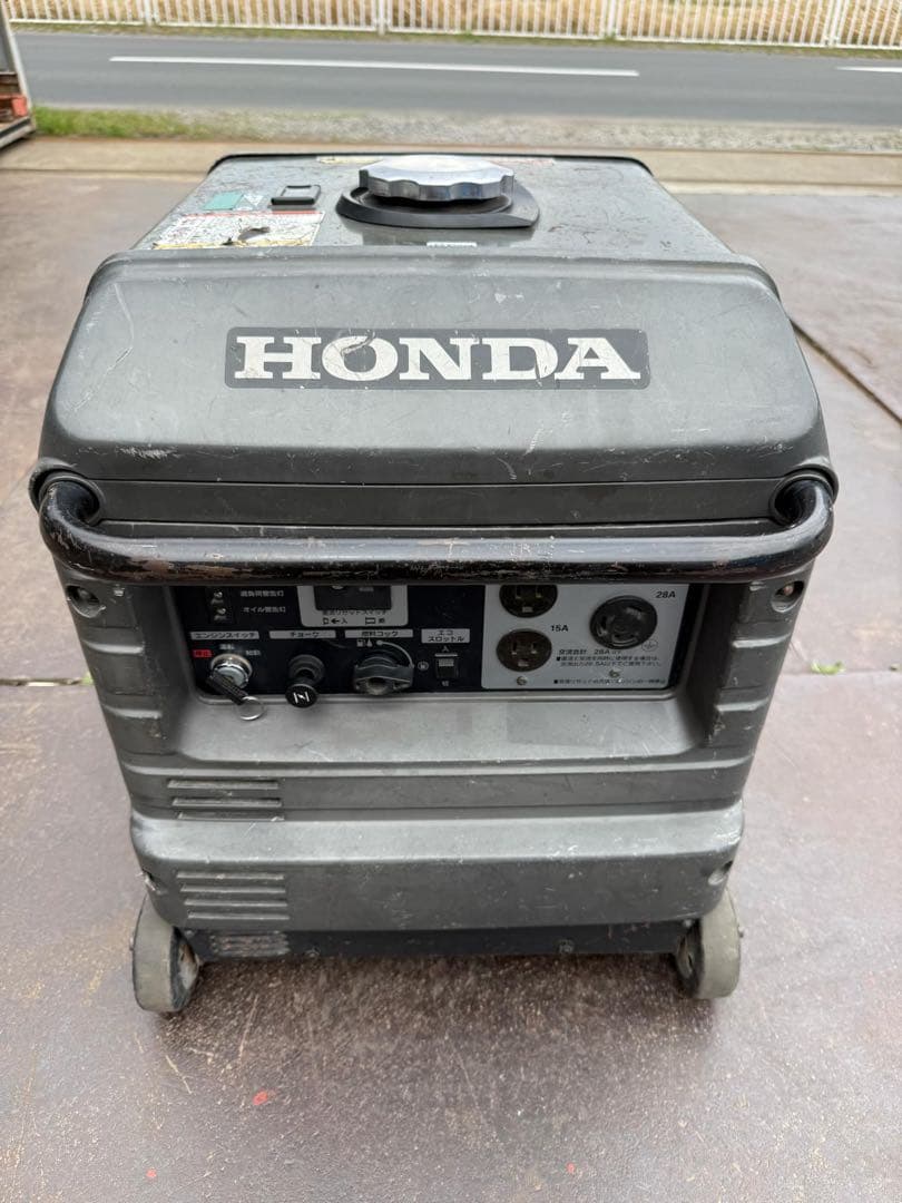 (動作品)ホンダ 発電機 HONDA EU28is
