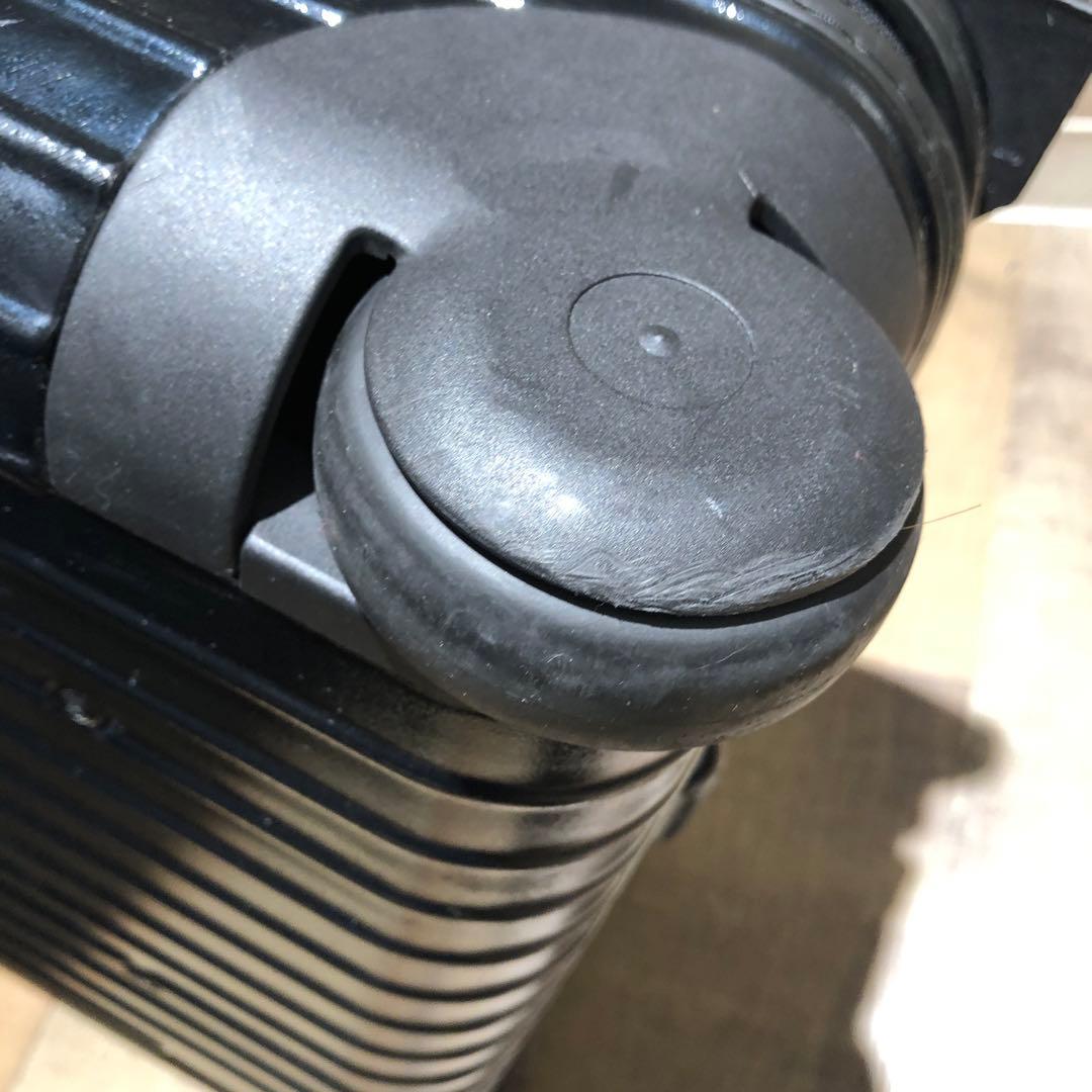 さま専用　リモワ　RIMOWA　サルサ　スーツケース　2輪　ブラック