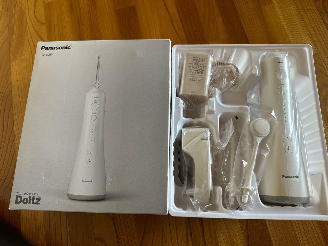 【新品未使用】Panasonic EW-DJ54-W WHITE