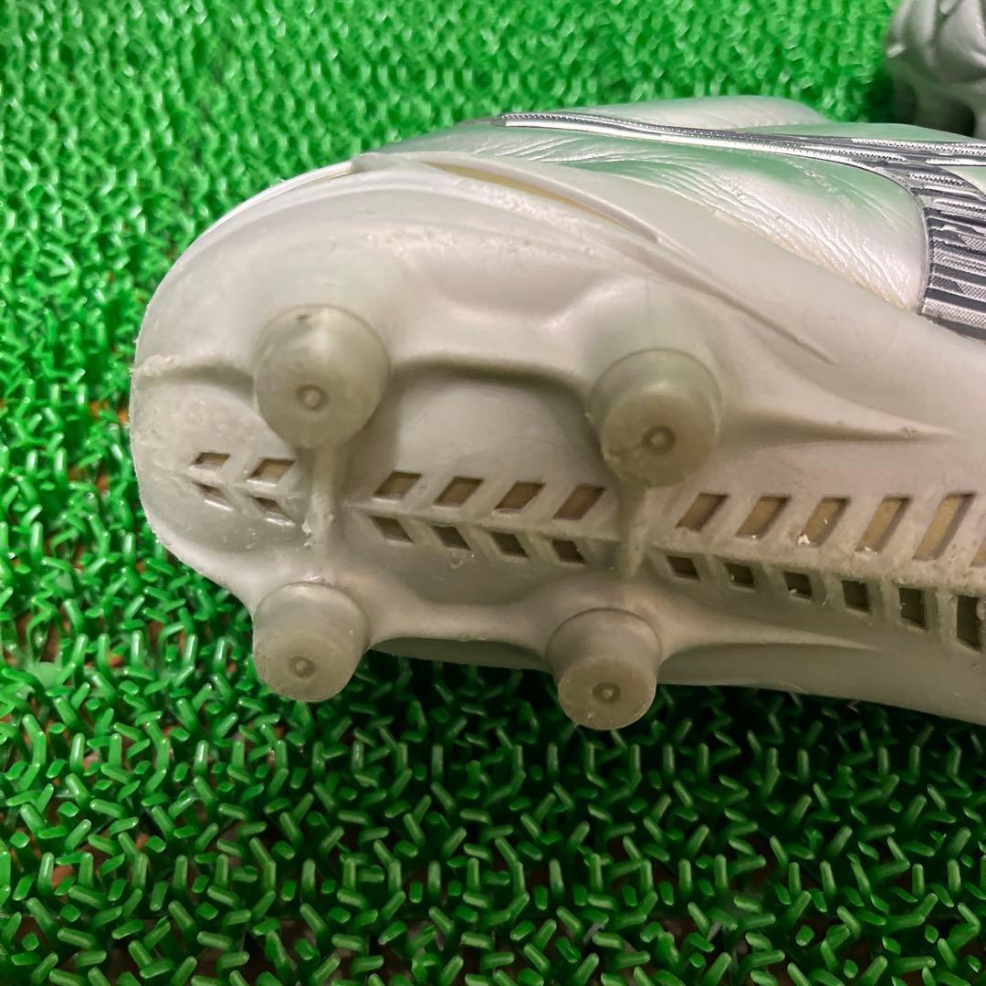 ミズノ サッカースパイク モレリアネオ 4 JAPAN(シルバー×ネイビー)