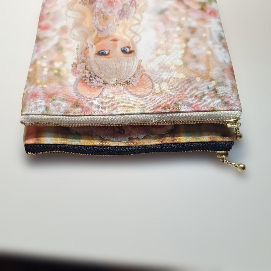 激レア女の子パネル生地　ハンドメイド　両面パネルフラットポーチ