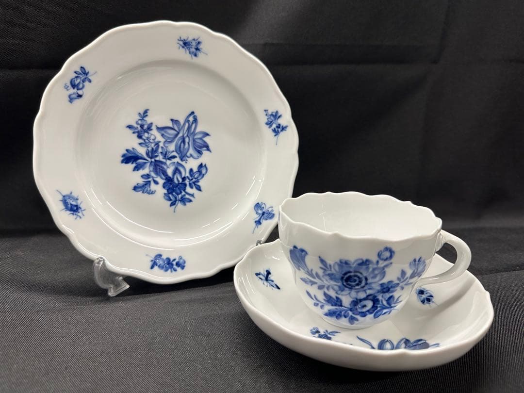 【USED美品】meissen マイセン　青い花　トリオ　C&S プレート
