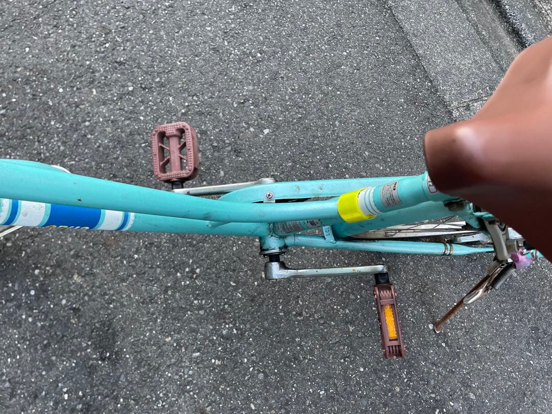 子供用自転車 水色 前面バスケット付き