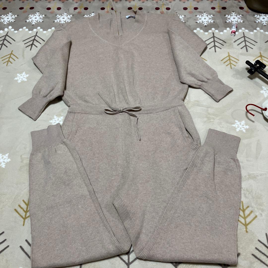 クルチアーニベージュ バルーンスリーブ ルームウェア セットアップ