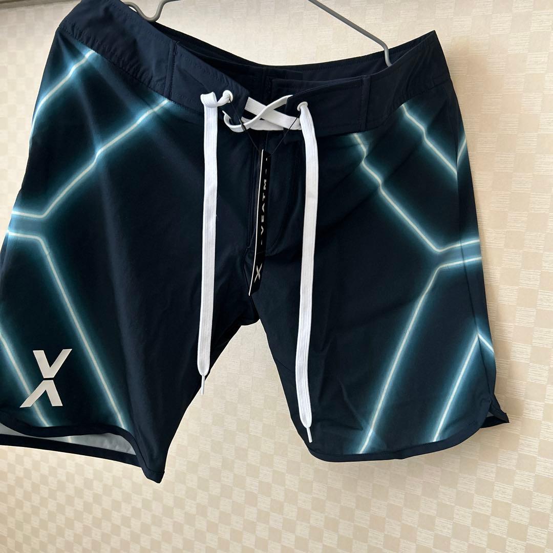 公式サイト完売商品　BEATM サーフパンツ