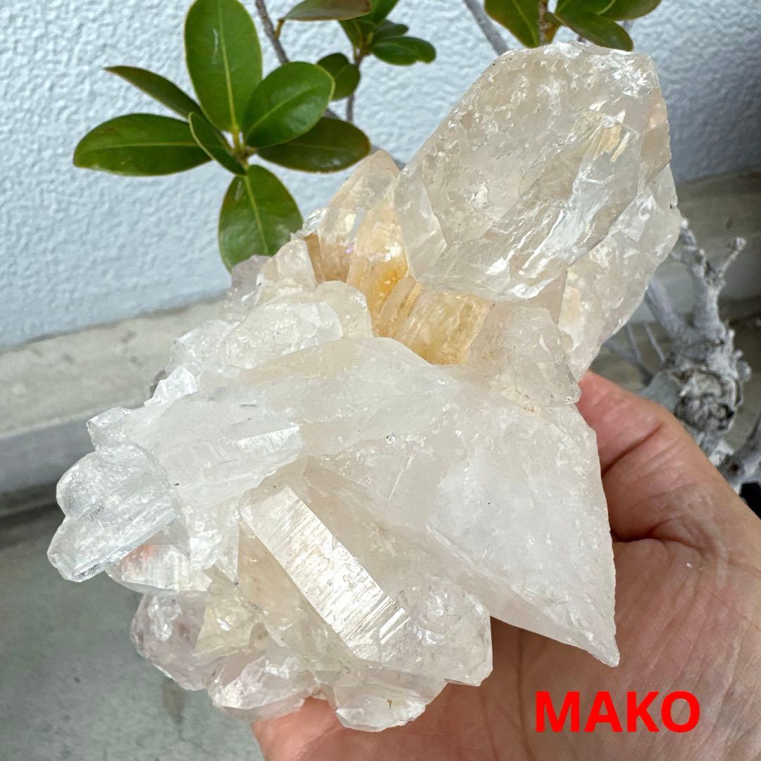 M1687☆マニハール水晶クラスター919g☆天然石　原石☆50116-B