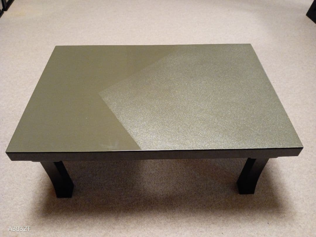 二枚にするとテーブルになります、折りたたみ式御膳　2個です