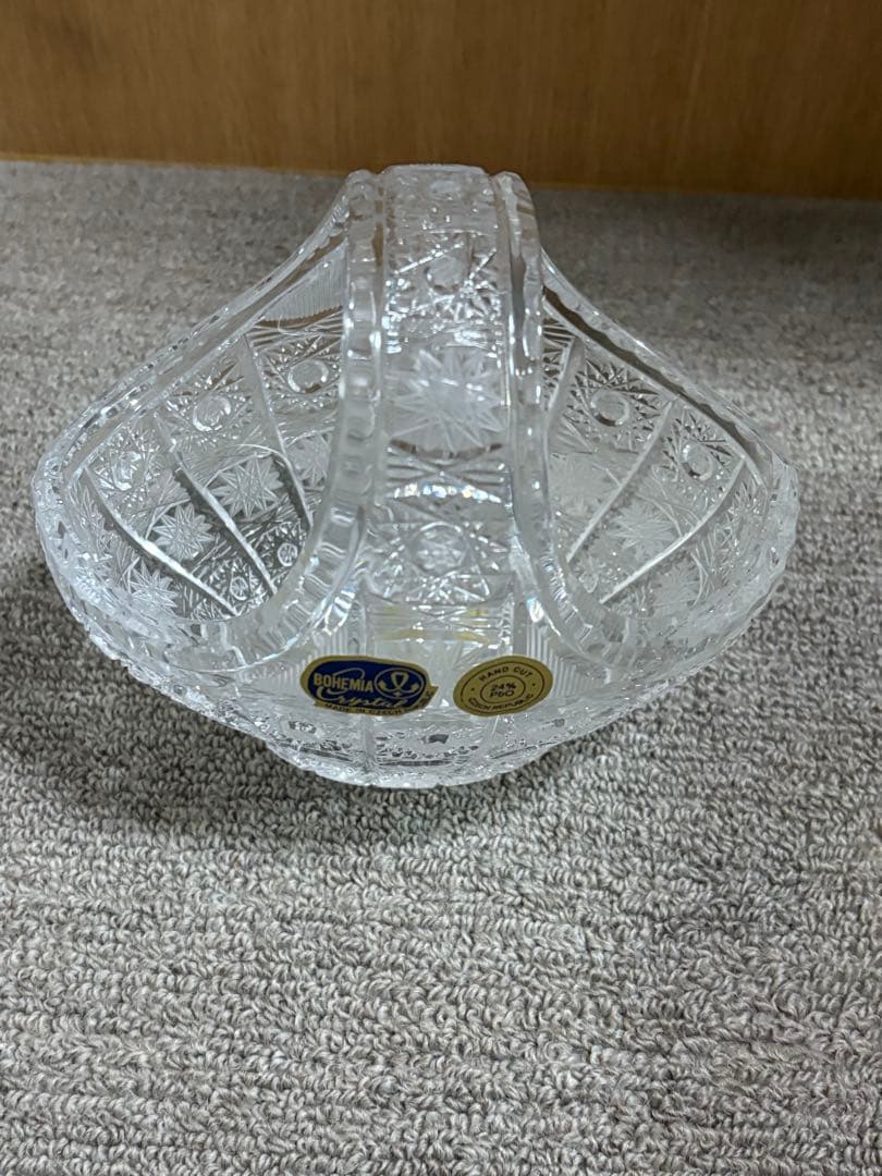 新品未使用　BOHEMIA CRYSTAL カットガラス花器　小物入れ　箱付き