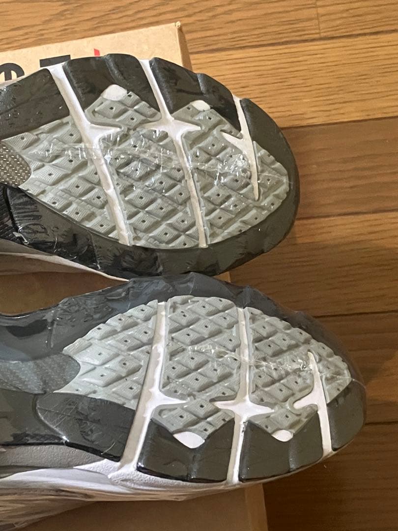 靴 New Balance M920MTA