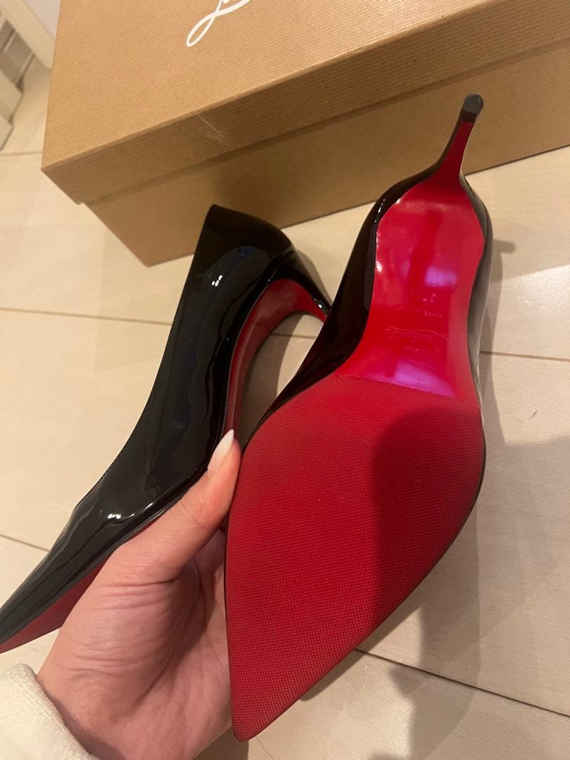 ChristianLouboutin kate85ルブタン37.5美品　ほぼ新品