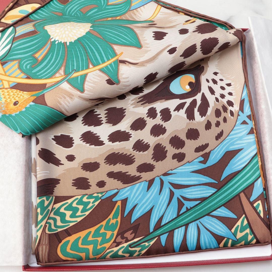 未使用 カルティエ スカーフ 90