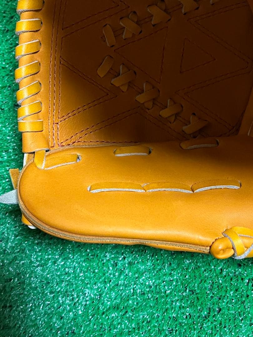 ミズノプロ オーダー 斎藤佑樹氏 復刻版グラブ