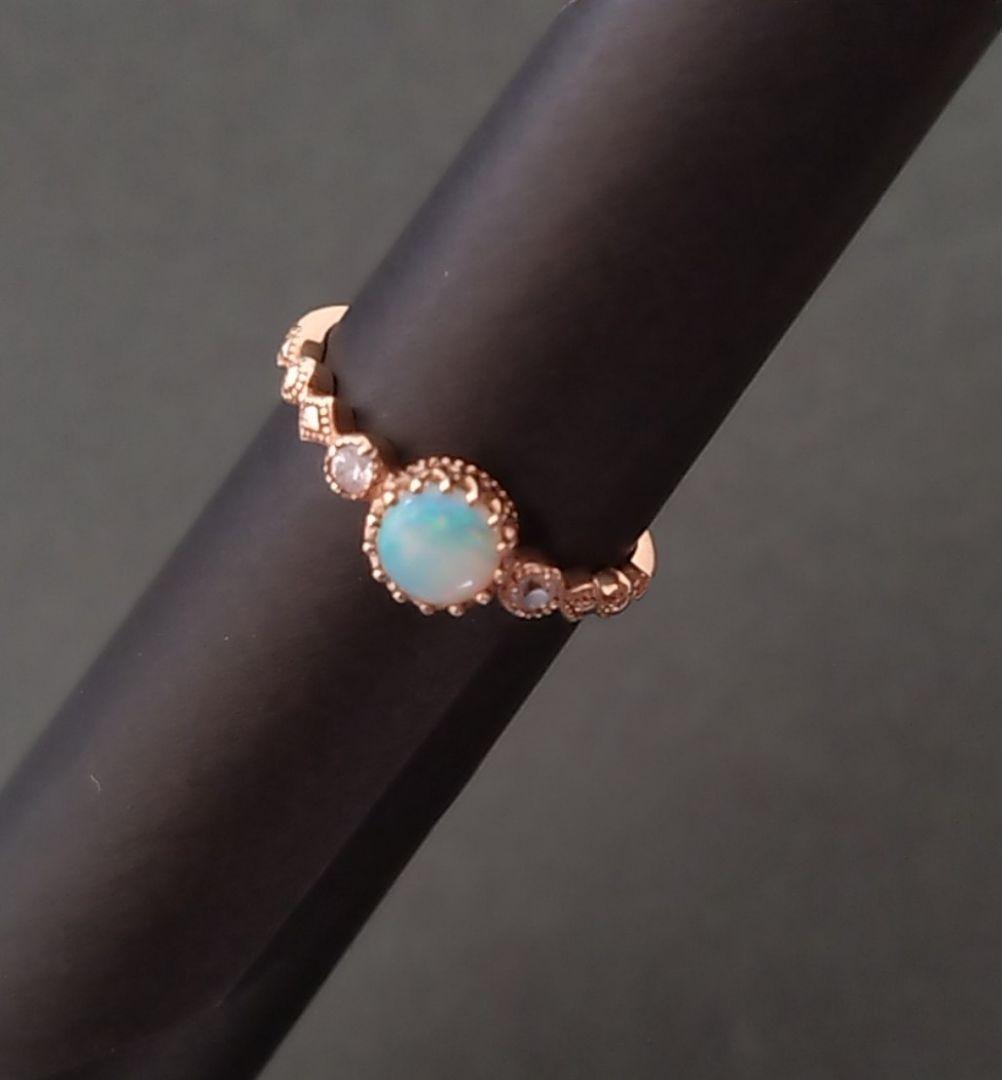 ツツミ　K10イエローゴールドオパールリング