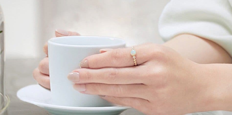 ツツミ　K10イエローゴールドオパールリング