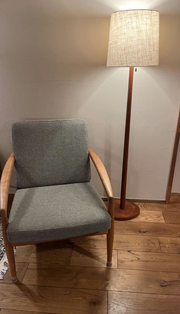 北欧家具　ヴィンテージ　フロアランプ　ライト　チーク　ウェグナー　照明
