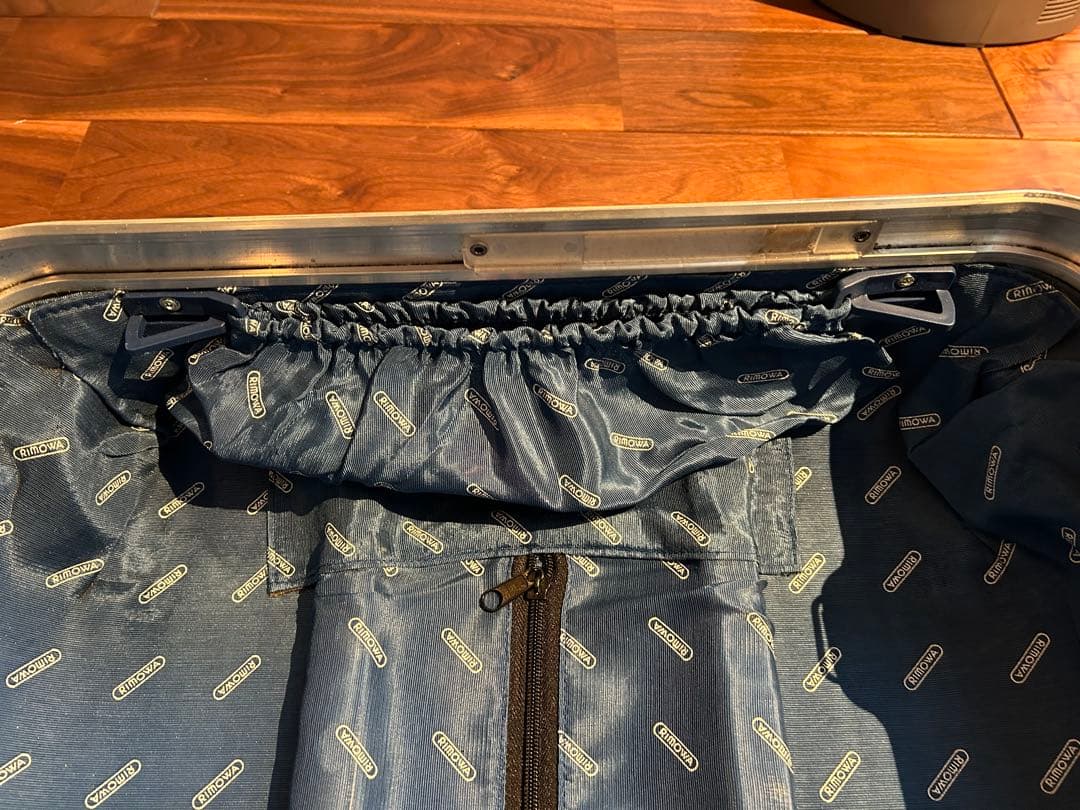 92663 TOPAS RIMOWA 2輪　中型キャリーケース シルバー