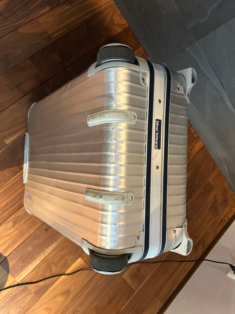 92663 TOPAS RIMOWA 2輪　中型キャリーケース シルバー